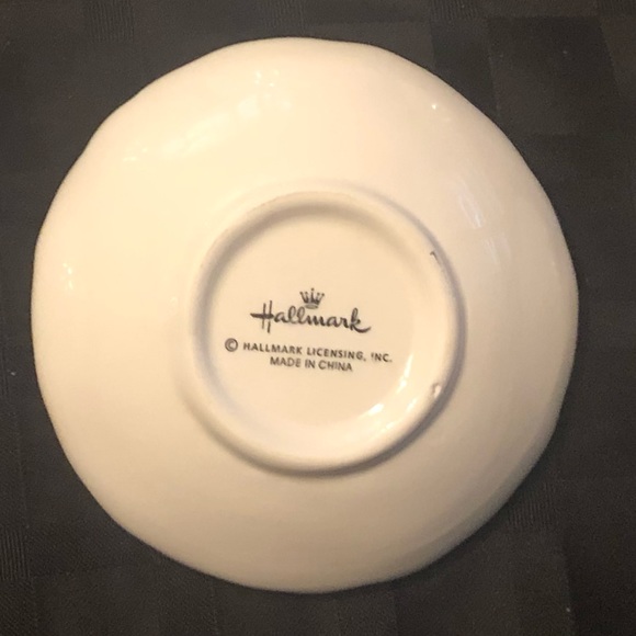 6 Hallmark Mini Floral Plates - Picture 6 of 6